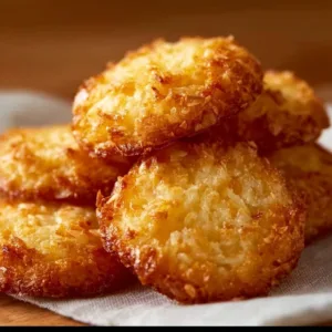 Freshly baked pineapple cookies with a tropical flair